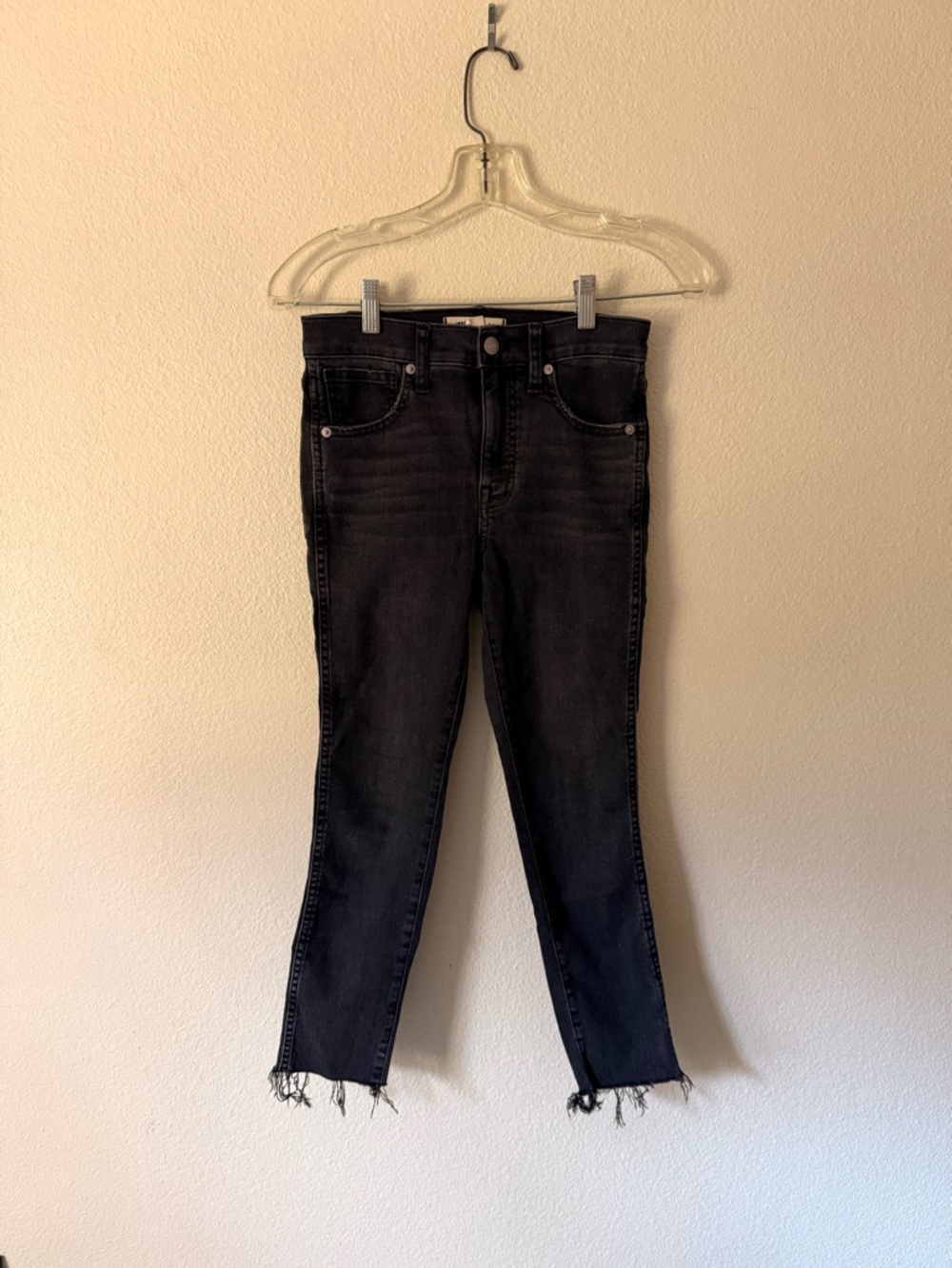 Madewell Black Cropped Slim Jeans with Frayed Hem